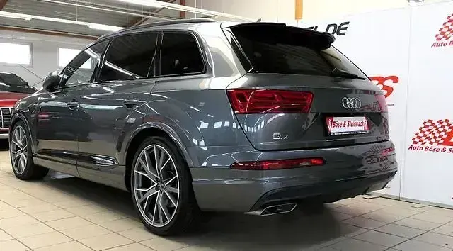 Gebraucht Audi Q7 S-Line 272 PS (200 kW) 2018 Grau SUV