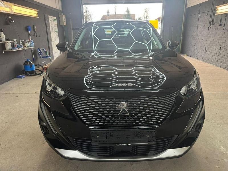 Gebraucht Peugeot 2008 Allure 131 PS (96 kW) 2021 Schwarz SUV