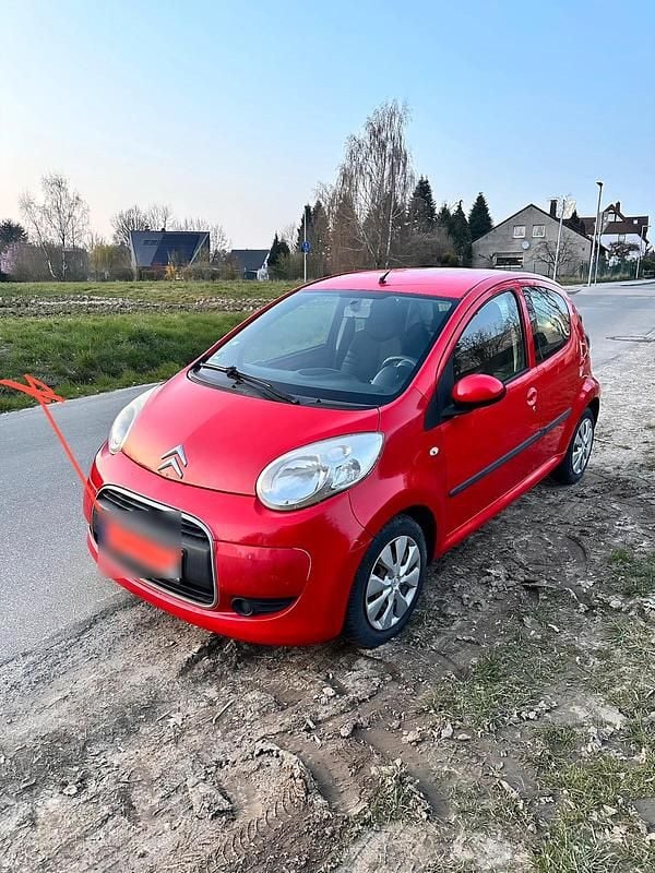 Gebraucht Citroën C1 68 PS (50 kW) 2011 Rot Kleinwagen