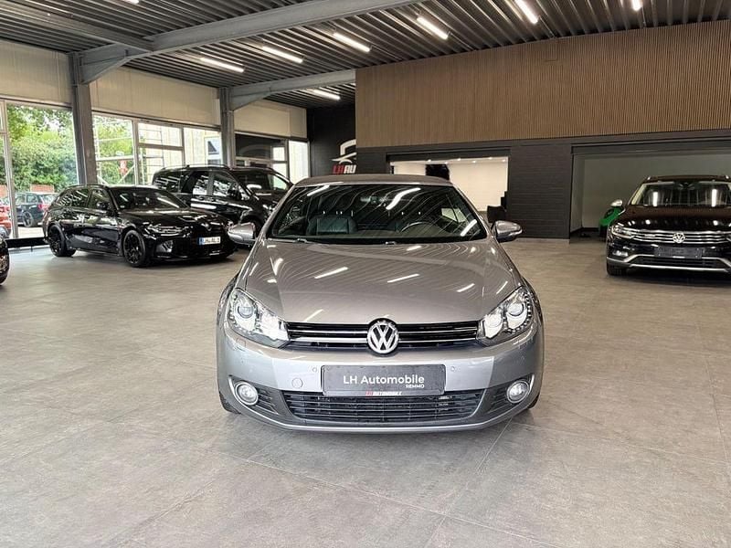 Grau Gebraucht 2012 VW Golf Cabriolet Basis Cabrio | 8.990 € (Fairer Preis) - Bild 1/4