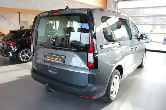 Gebraucht VW Caddy 102 PS (75 kW) 2024 Indiumgrau Van / Kleinbus