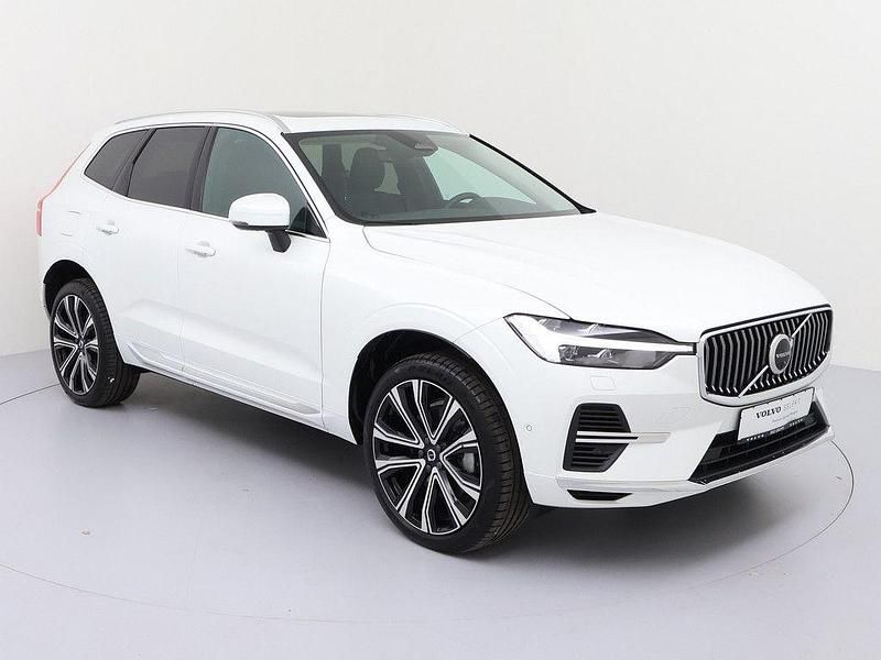 Gebraucht Volvo XC60 Plus 398 PS (292 kW) 2025 Weiß SUV