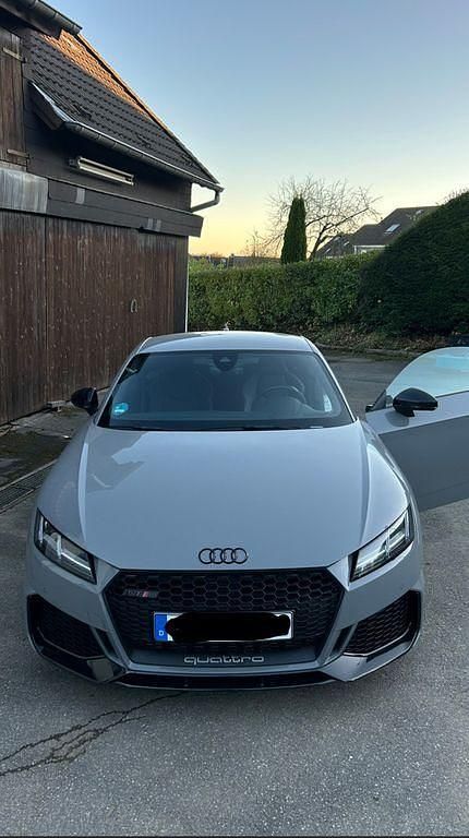 Grau Gebraucht 2023 Audi TT RS Sport Coupé | 63.700 € (Fairer Preis) - Bild 1/4