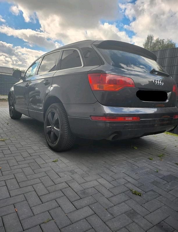Schwarz Gebraucht 2006 Audi Q7 SUV | 8.000 € (Guter Preis) - Bild 1/4