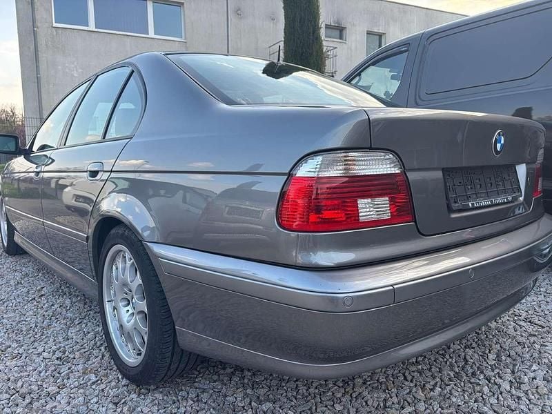 Gebraucht BMW 525 Exclusive 163 PS (119 kW) 2003 Grau Limousine