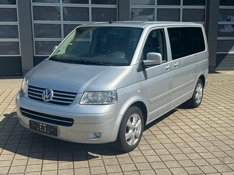Silber Gebraucht 2007 VW T5 Comfortline Van | 8.500 € - Bild 1/4