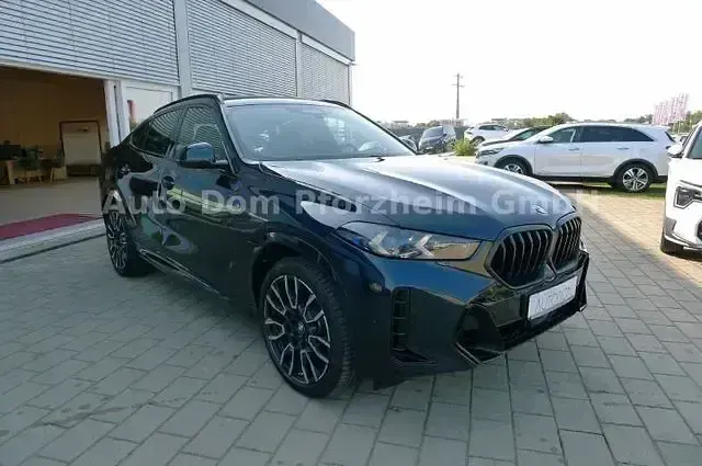 Gebraucht BMW X6 M Sport 286 PS (210 kW) 2023 Schwarz SUV