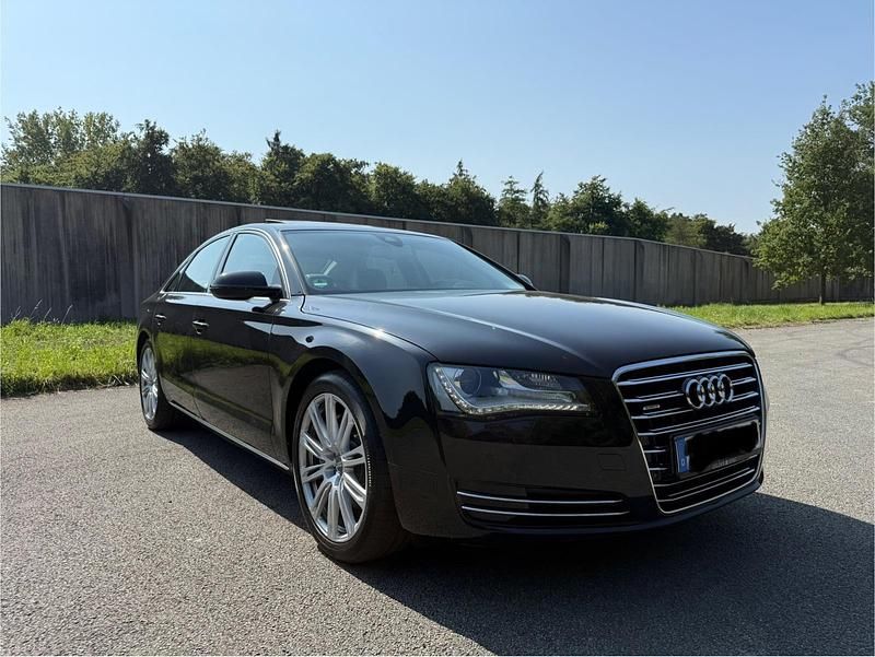 Schwarz Gebraucht 2012 Audi A8 Limousine | 19.250 € (Fairer Preis) - Bild 1/4