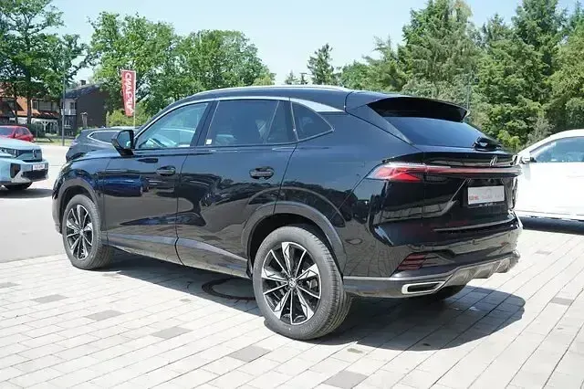 Gebraucht MG HS Luxury 170 PS (125 kW) 2025 Schwarz SUV