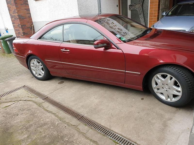 Gebraucht Mercedes CL500 306 PS (225 kW) 2000 Rot Coupé