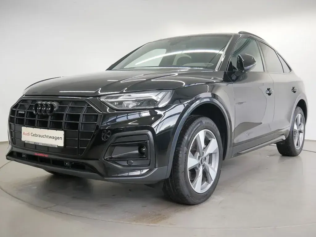 Gebraucht Audi Q5 Sportback Advanced 204 PS (150 kW) 2022 Mythosschwarz metallic SUV
