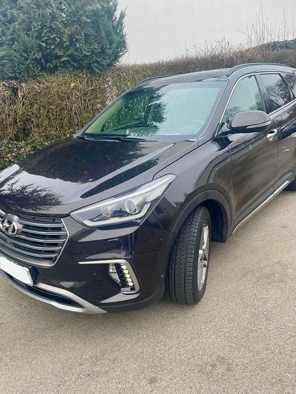Gebraucht Hyundai Grand Santa Fe Premium 200 PS (147 kW) 2017 Braun SUV