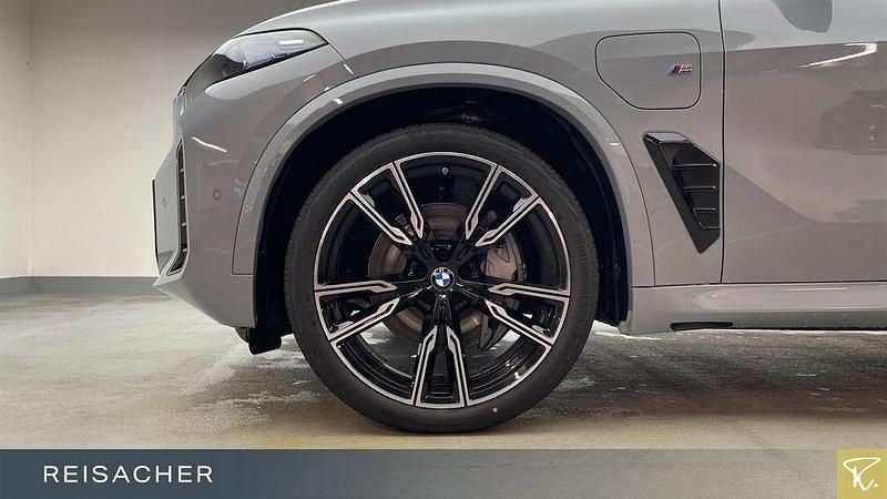 Neu BMW X5 Performance 489 PS (359 kW) 2026 Grau SUV