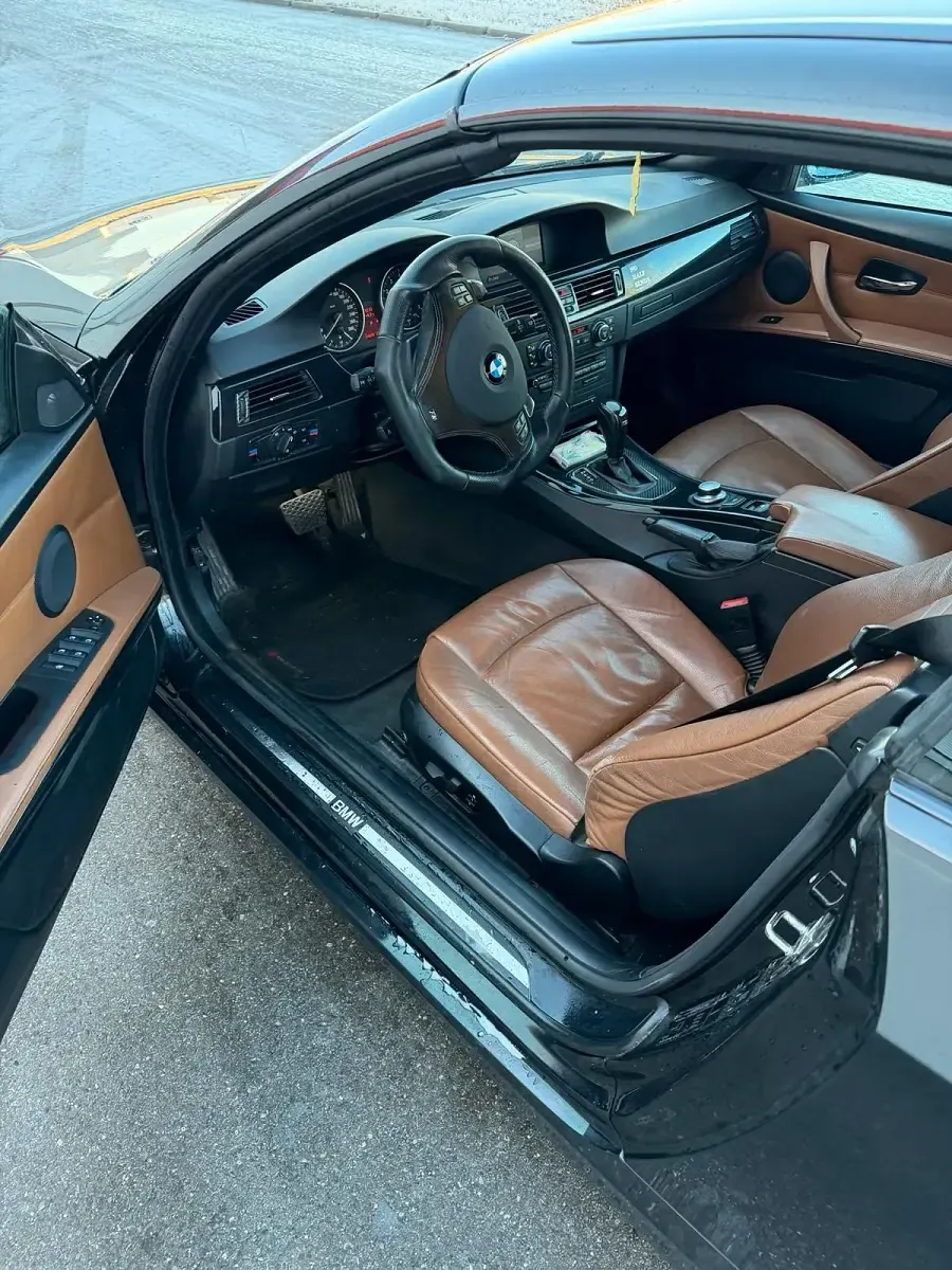 Gebraucht BMW 335 Cabriolet 306 PS (225 kW) 2007 Schwarz Cabrio