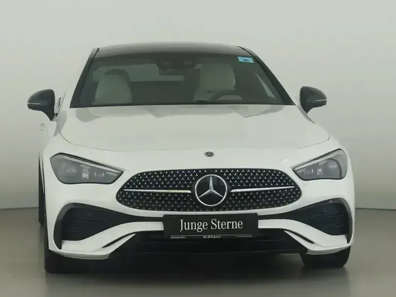 Gebraucht Mercedes CLE450 Premium 381 PS (280 kW) 2025 Manufaktur lack manufaktur opalithweiss bright Coupé