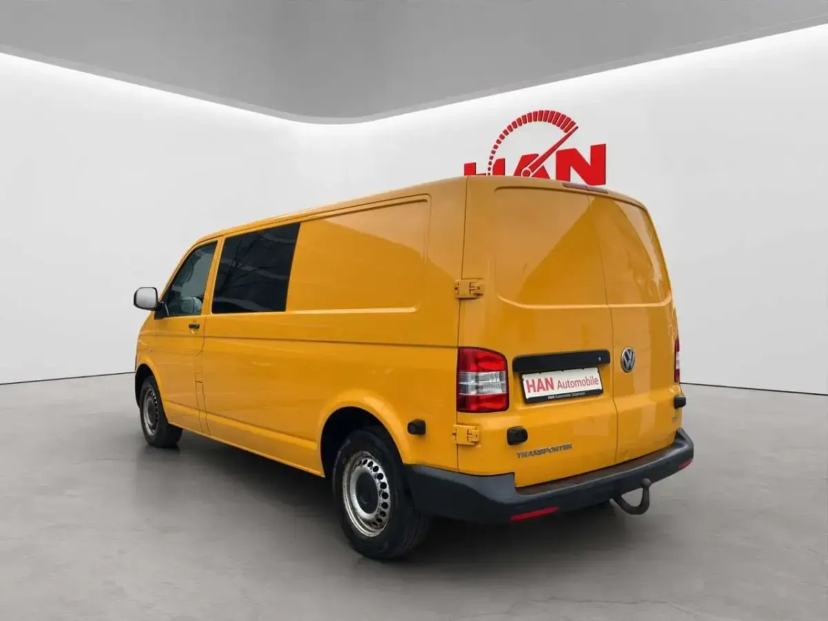 Używany VW Transporter 140 KM (102 kW) 2015 Żółty Van