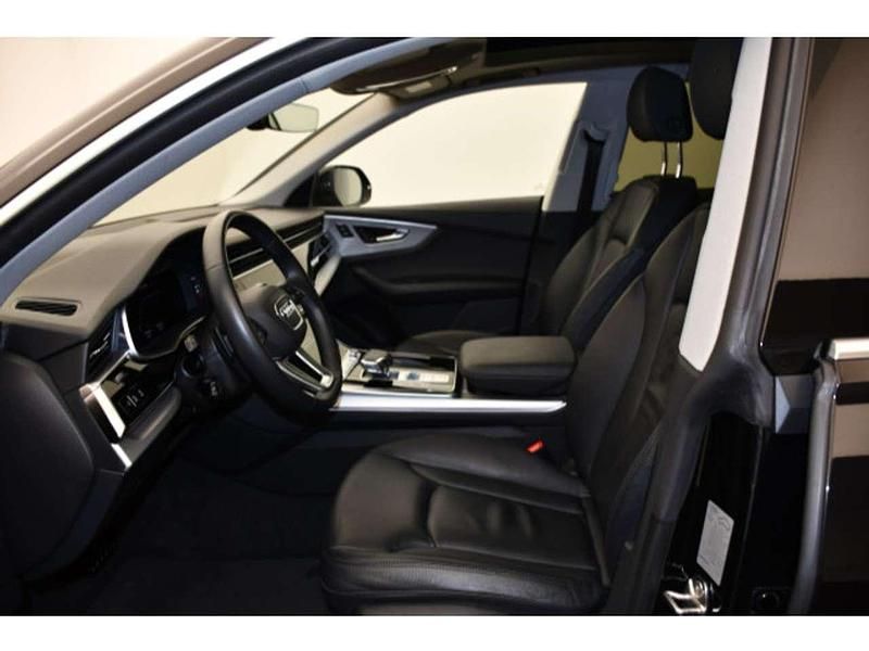 Gebraucht Audi Q8 340 PS (250 kW) 2022 Schwarz SUV