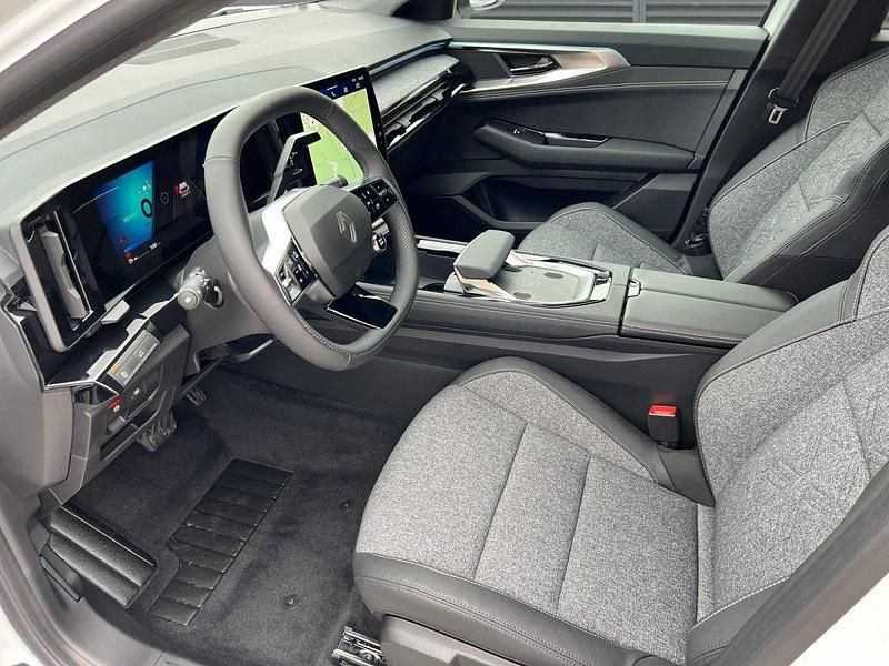 Neu Renault Austral Techno 200 PS (147 kW) 2026 Perlmuttweiß + blackpearlsch SUV
