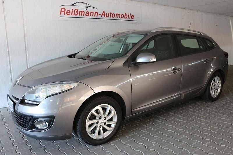 Grau Gebraucht 2013 Renault Mégane III Initiale Paris Limousine | 7.290 € (Teuer) - Bild 1/4