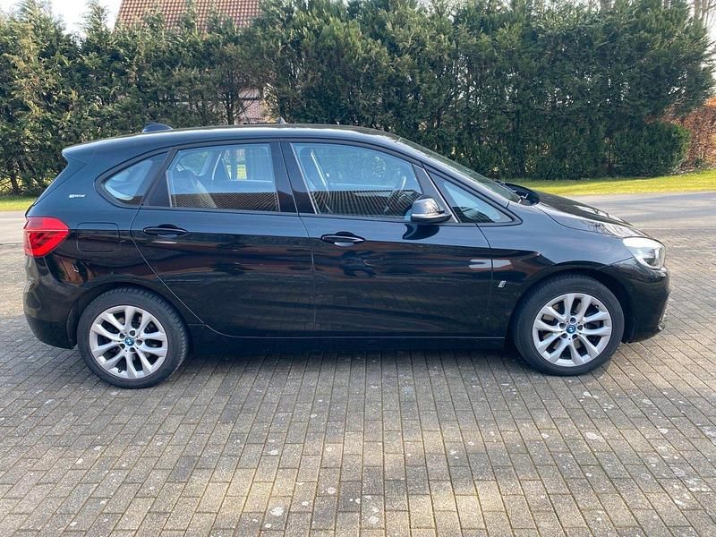Gebraucht BMW 225 iPerformance 224 PS (164 kW) 2018 Schwarz Kombi