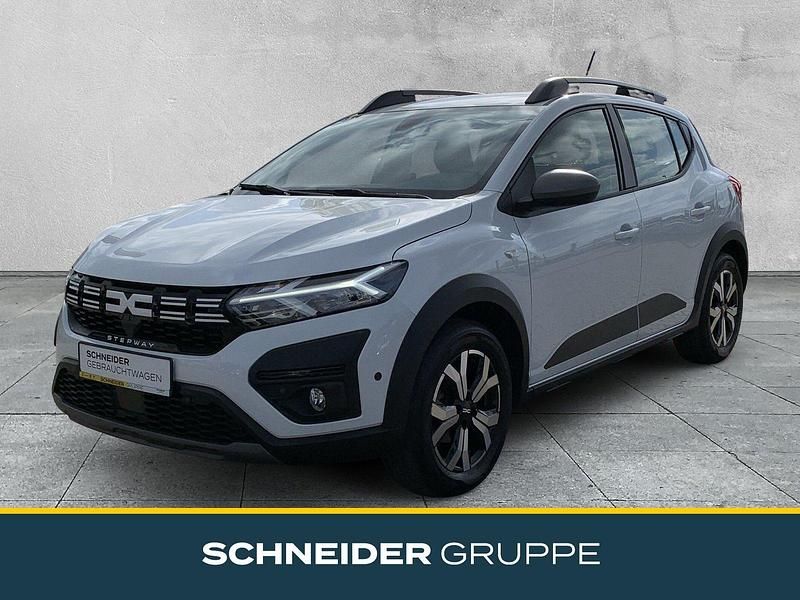 Gebraucht Dacia Sandero Expression 101 PS (74 kW) 2023 Weiß SUV