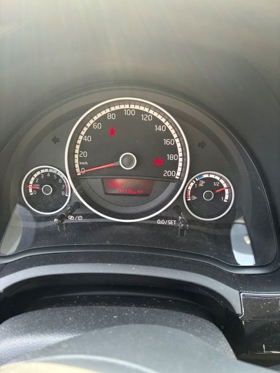 Weiß Gebraucht 2013 VW up! move up! Kleinwagen | 3.700 € (Fairer Preis) - Bild 1/4