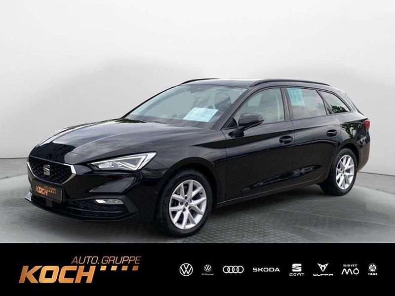 Mitternachtsschwarz Gebraucht 2021 Seat Leon Style Kombi | 24.780 € (Teuer) - Bild 1/4
