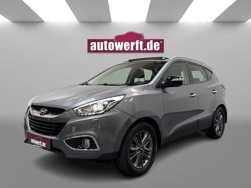 Grau Gebraucht 2015 Hyundai Tucson SUV | 13.990 € (Guter Preis) - Bild 1/4