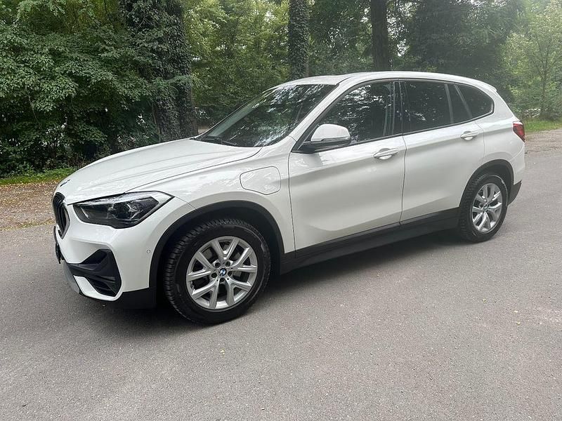 Gebraucht BMW X1 Advantage 125 PS (91 kW) 2020 Weiß SUV