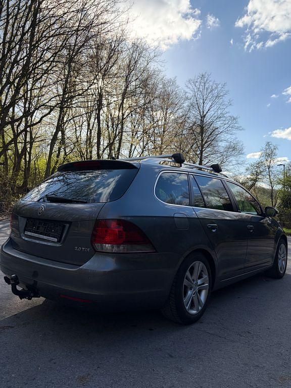 Gebraucht VW Golf VI Style 140 PS (102 kW) 2012 Grau Kleinwagen