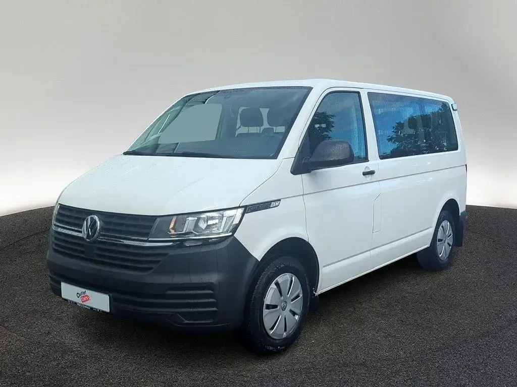 Gebraucht VW T6.1 Trendline 110 PS (80 kW) 2023 Weiß Van