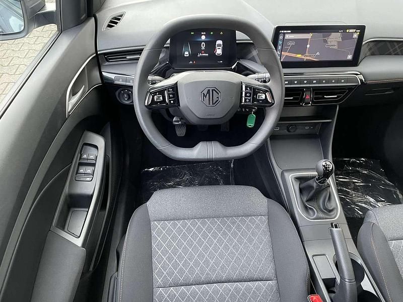 Neu MG MG3 Excite 116 PS (85 kW) 2025 Lrl grey Kleinwagen