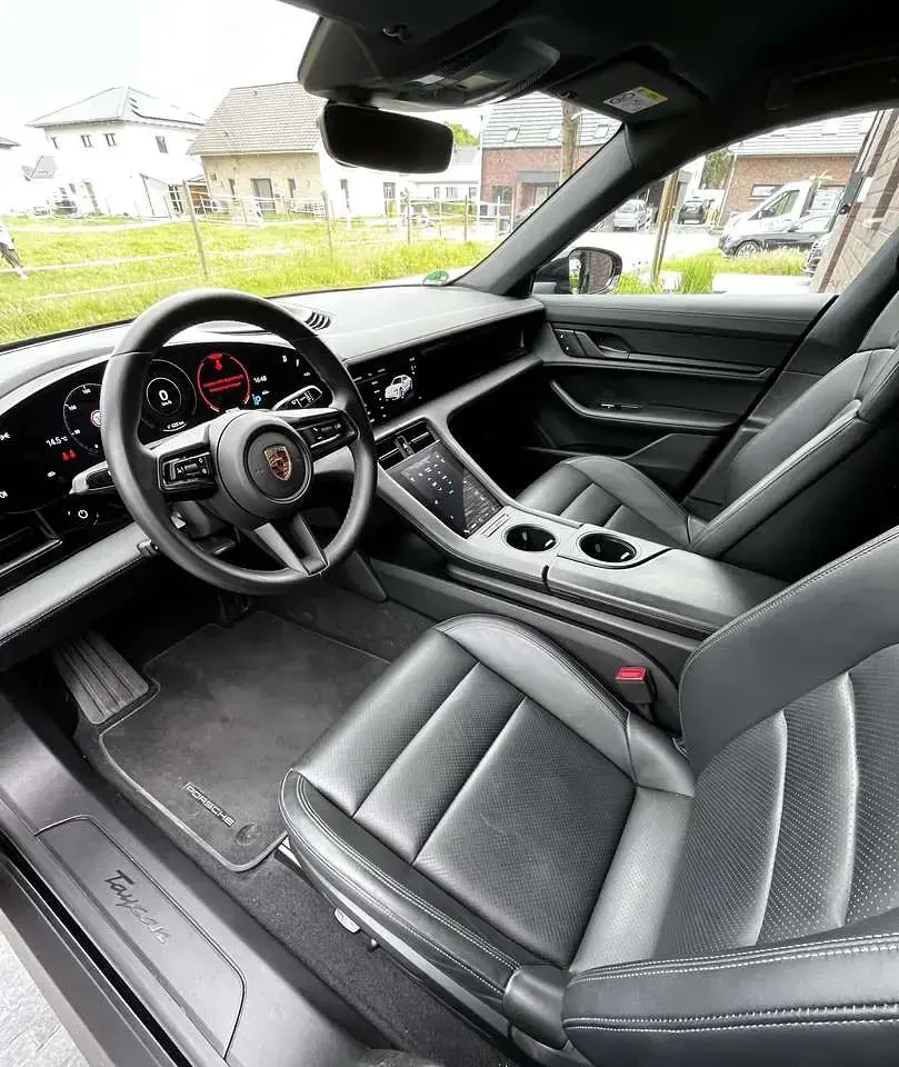 Gebraucht Porsche Taycan 359 kW (489 PS) 2022 Schwarz Limousine