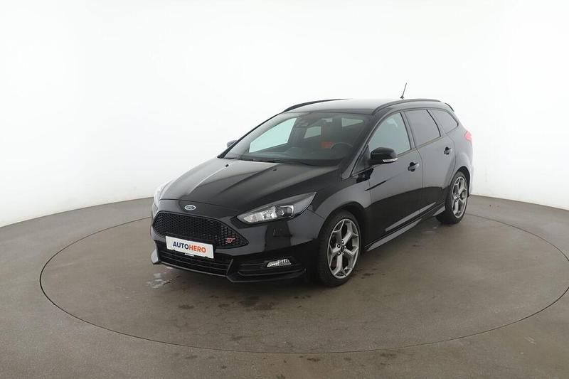 Gebraucht Ford Focus ST 250 PS (183 kW) 2018 Schwarz Kombi