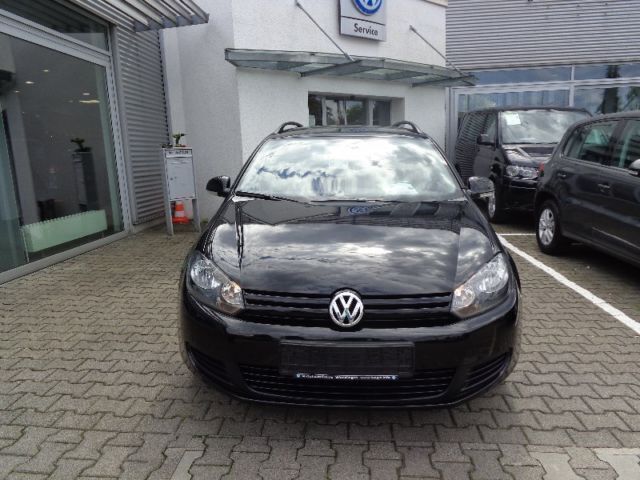 Gebraucht VW Golf VII 105 PS (77 kW) 2013 Schwarz Kombi