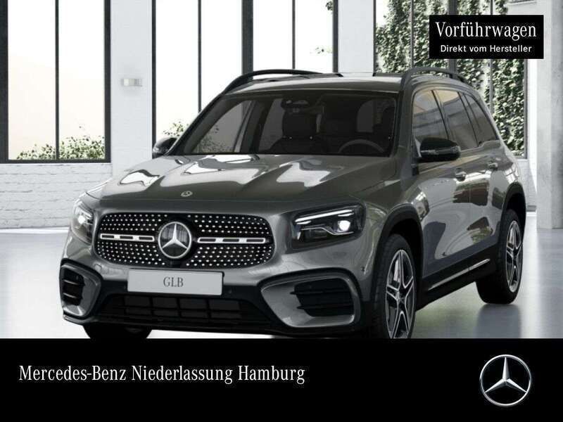 Mountain grau Gebraucht 2025 Mercedes GLB200 AMG SUV | 49.500 € (Teuer) - Bild 1/4