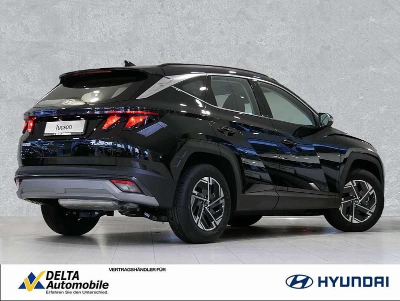 Neu Hyundai Tucson Select 239 PS (175 kW) 2025 Abyss black SUV