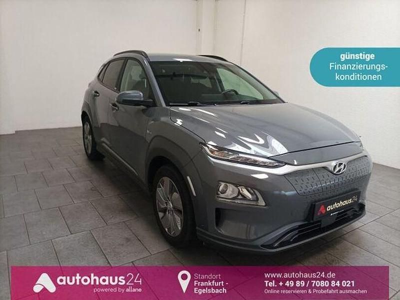 Grau Gebraucht 2021 Hyundai Kona Advantage SUV | 15.970 € (Guter Preis) - Bild 1/4