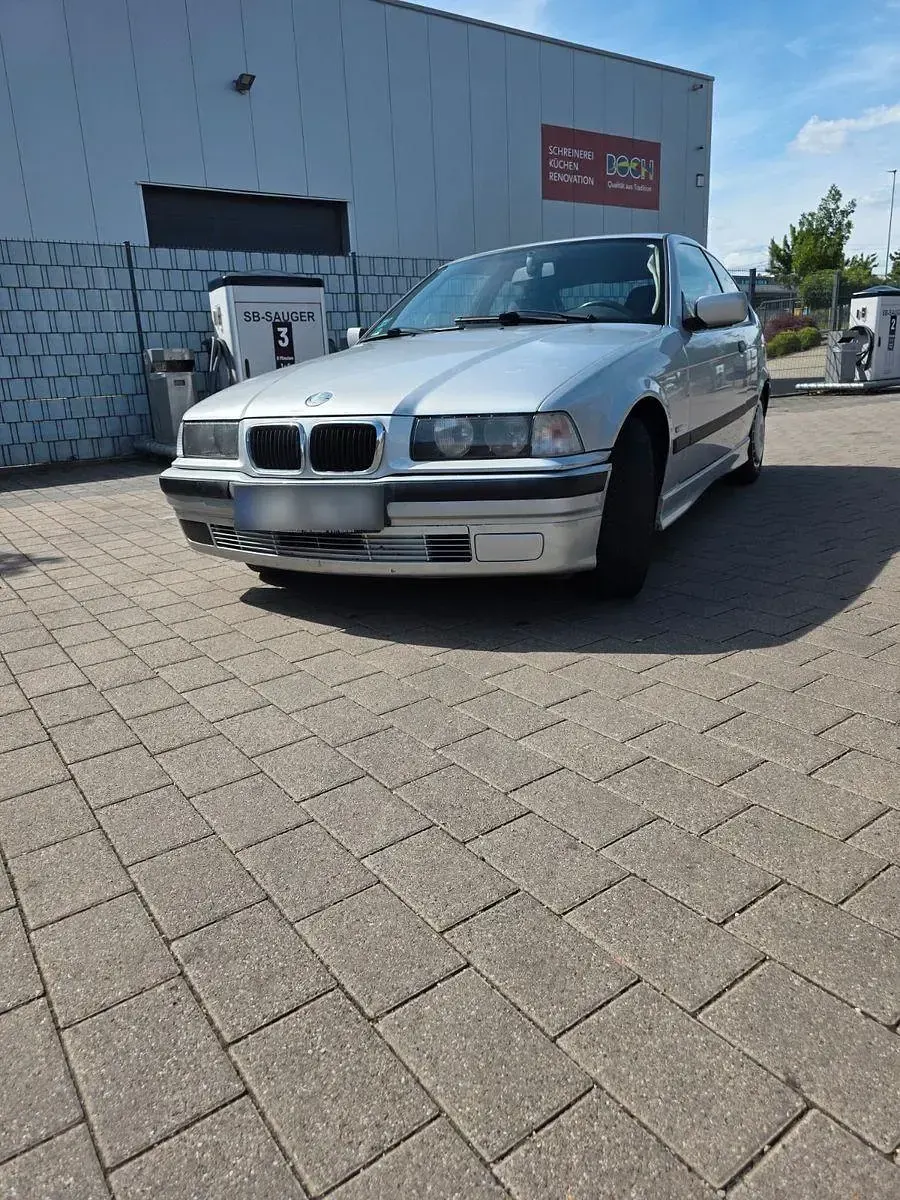 Gebraucht BMW 316 Compact 102 PS (75 kW) 2000 Silber Kleinwagen