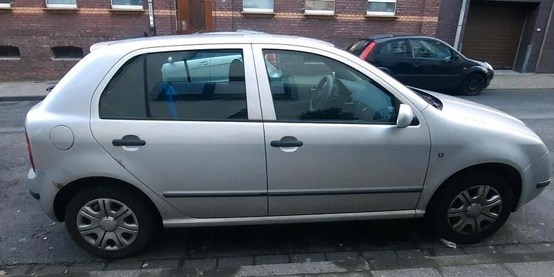 Gebraucht Skoda Fabia 75 PS (55 kW) 2004 Grau Kleinwagen