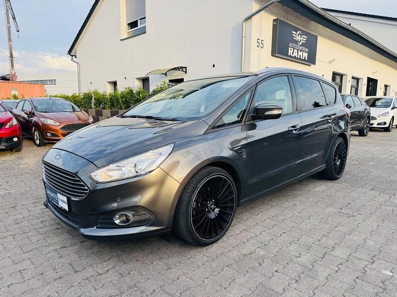 Gebraucht Ford S-MAX S 120 PS (88 kW) 2019 Grau Van / Kleinbus