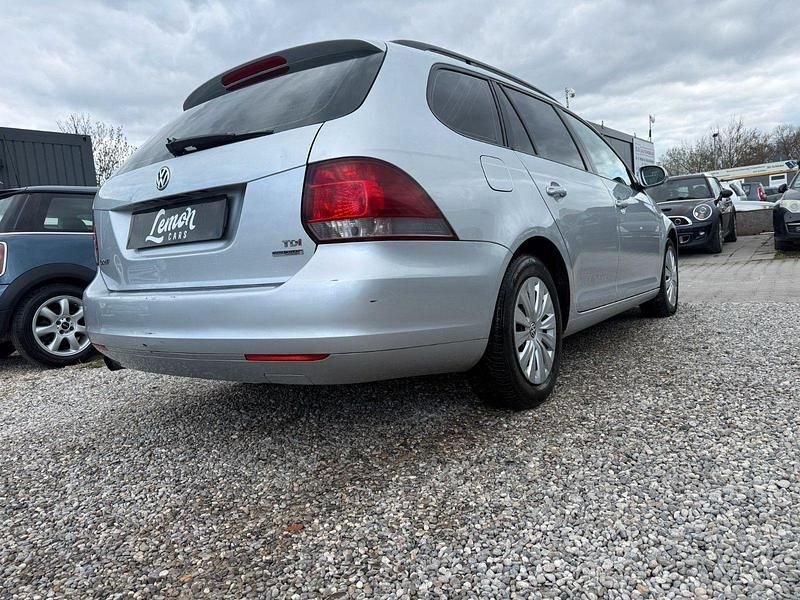 Gebraucht VW Golf VI 105 PS (77 kW) 2010 Grau Kleinwagen