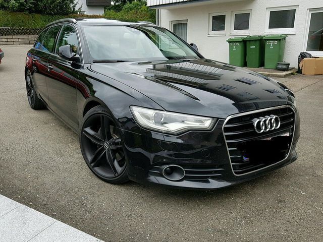 Schwarz metallic Gebraucht 2012 Audi A6 Kombi | 17.000 € (Etwas zu teuer) - Bild 1/4