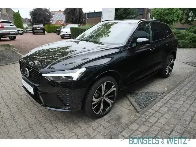 Gebraucht Volvo XC60 Ultra 250 PS (183 kW) 2025 Schwarz SUV