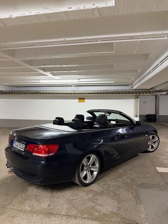 Gebraucht BMW 325 Cabriolet 218 PS (160 kW) 2007 Blau Cabrio