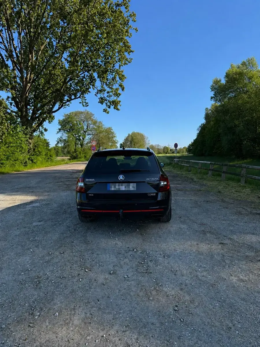 Gebraucht Skoda Octavia RS 184 PS (135 kW) 2020 Schwarz Kombi