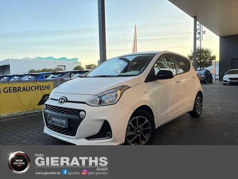 Weiss Gebraucht 2019 Hyundai i10 YES! Kleinwagen | 9.250 € (Guter Preis) - Bild 1/4
