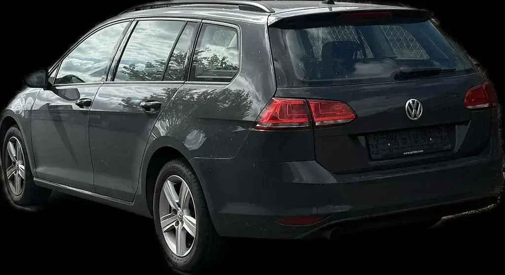 Gebraucht VW Golf VII Comfortline 110 PS (80 kW) 2016 Grau Kombi