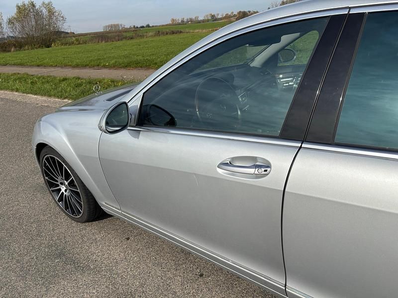 Gebraucht Mercedes S500 387 PS (284 kW) 2006 Silber Limousine