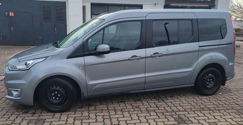 Gebraucht Ford Tourneo 120 PS (88 kW) 2021 Grau Van / Kleinbus